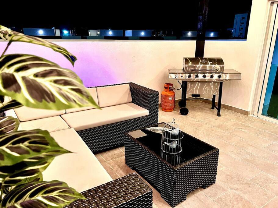 Outstanding Pent House W/Jacuzzi Apartamento Santiago De Los Caballeros Exterior foto