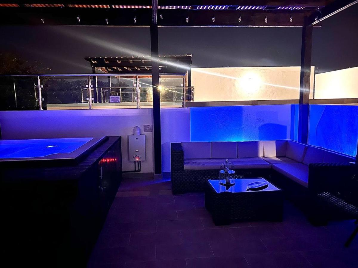 Outstanding Pent House W/Jacuzzi Apartamento Santiago De Los Caballeros Exterior foto